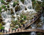 Экскурсия из Дубровника в Национальный парк Хорватии - Плитвицкие озёра  (на комфортабельном автомобиле)